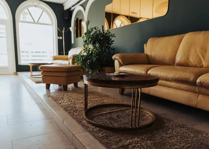 アパート Dumalux Royal スボティツァ