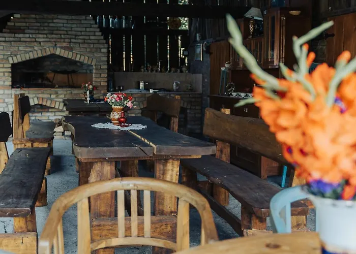 アパート Dumalux Royal スボティツァ