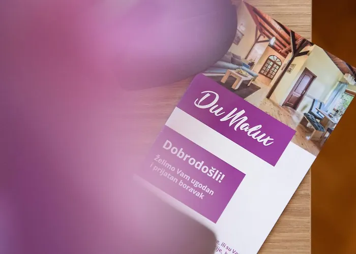 Dumalux Royal アパート *